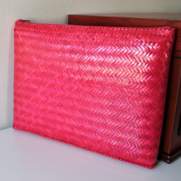 Vintage Hot Pink Rattan Zip Clutch Pouch - Picture 2 of 4